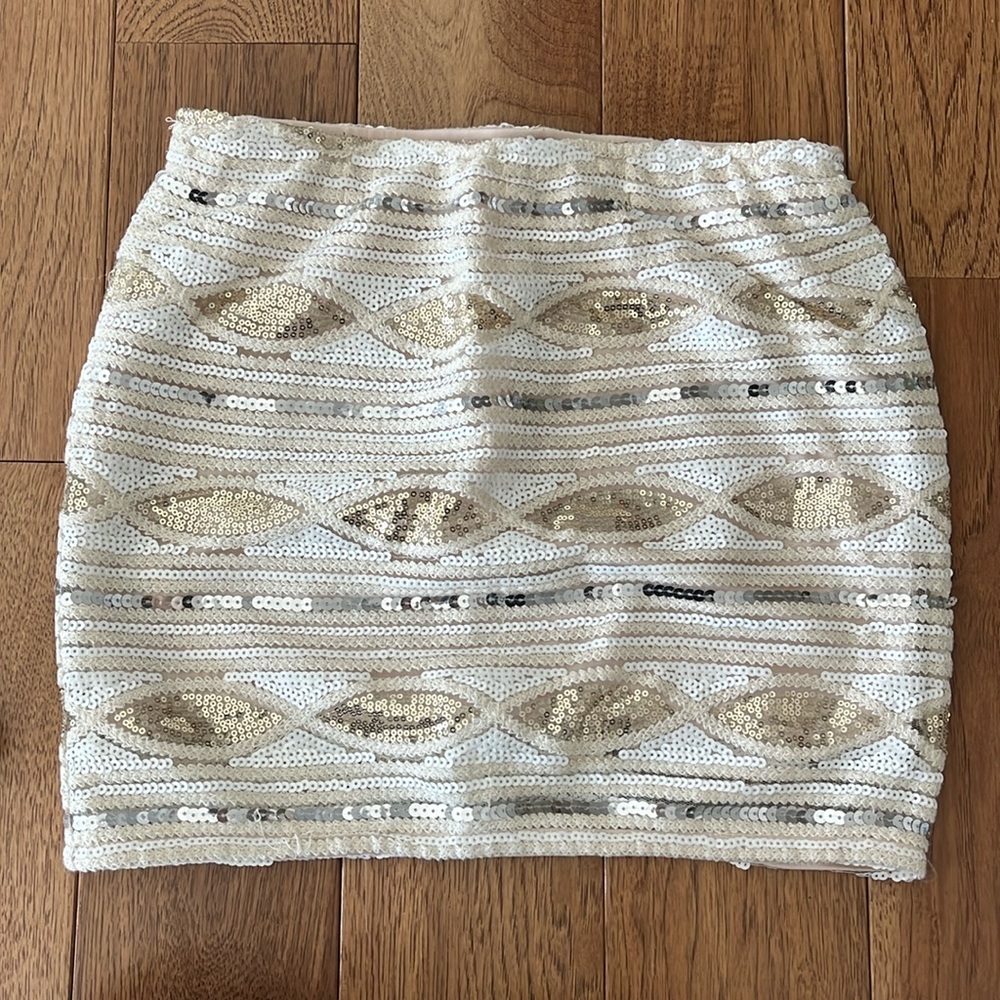 Sequin mini skirt cream white silver gold